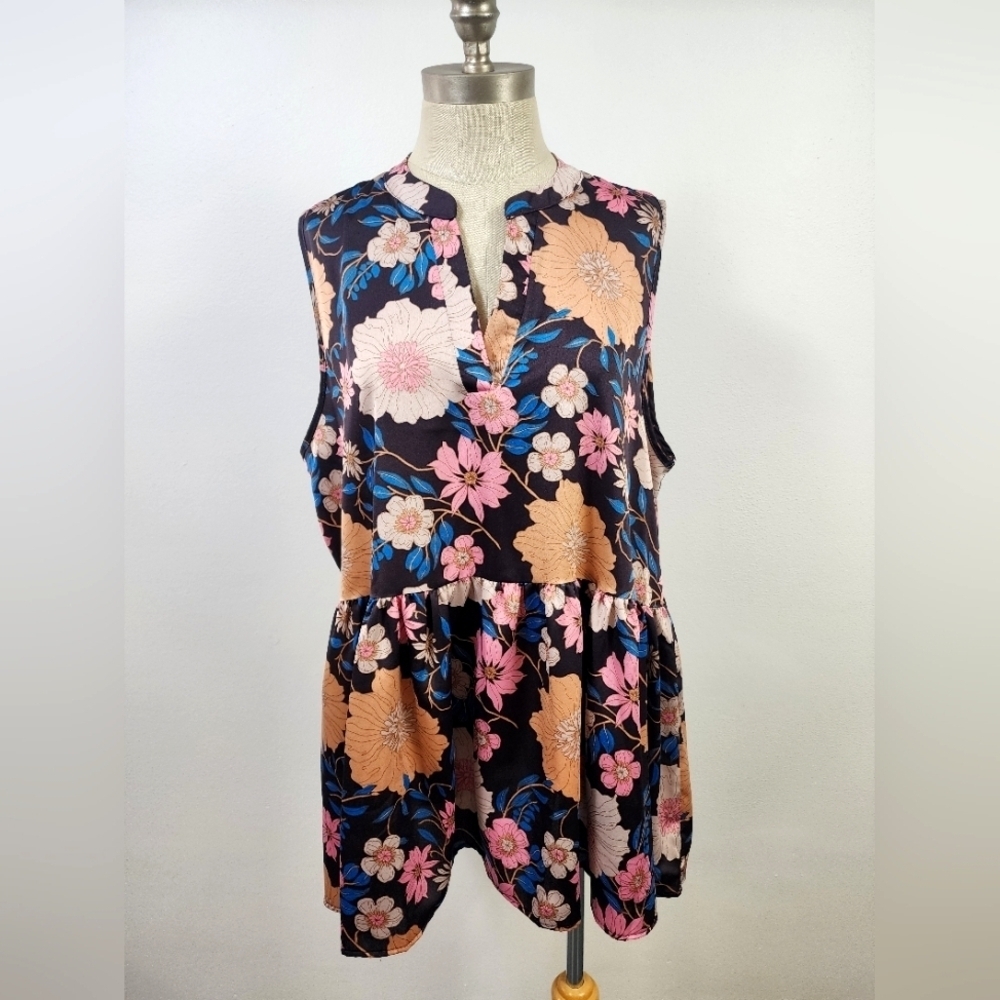 Entro Women's Floral Sleeveless pepulm Top, sz XL